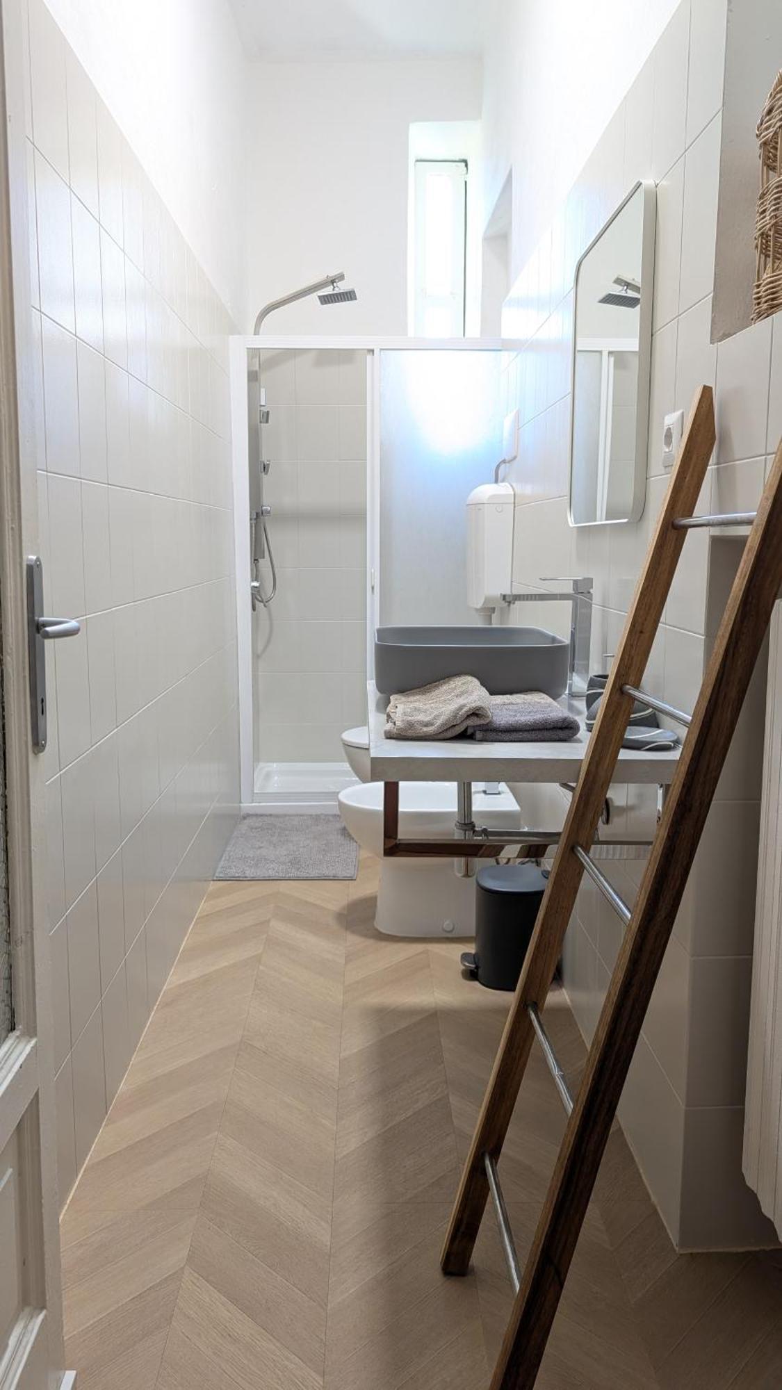 Grand Central 1845 - 2 Bedrooms Design Flat Bergamo Exteriér fotografie